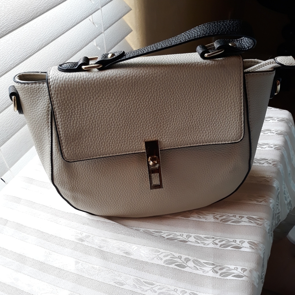 NYC EXPRESSIONS HANDBAG